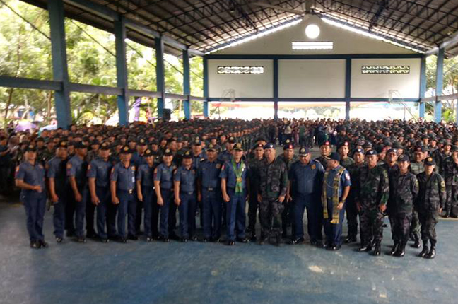 366 Zambo cops complete internal security course - PTV News