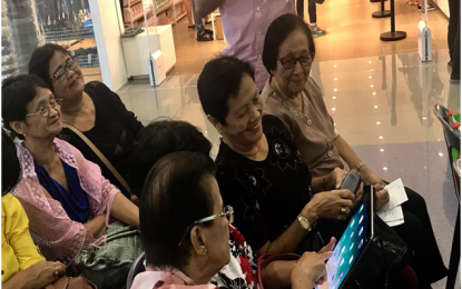 San Pablo Citys Senior Citizens Trained On Techie Gadgets At Sm City