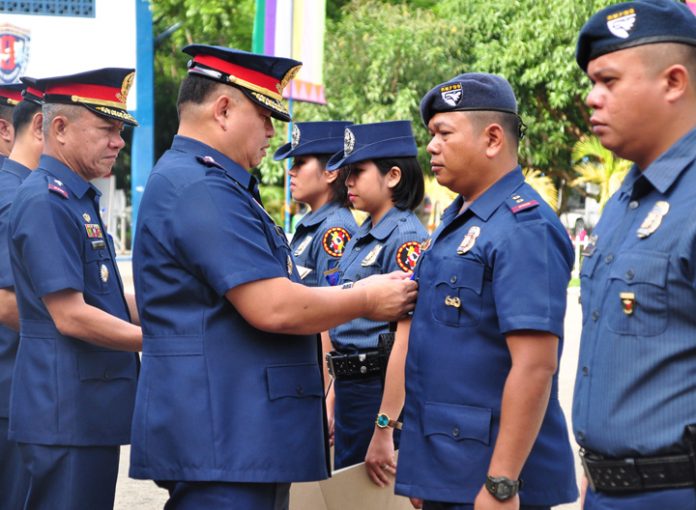 14 PRO-9 cops receive ‘Medalya ng Kagalingan’ | PTV News