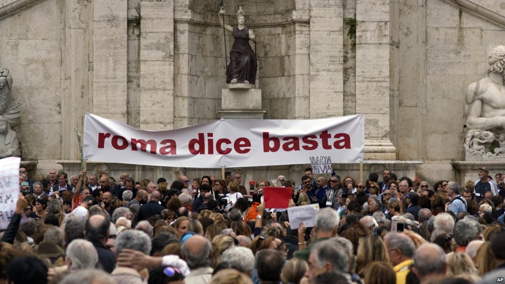 Thousands in Rome Protest City's Neglect - PTV News