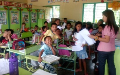 DepEd-8 eyes 300K learners for early registration - PTV News