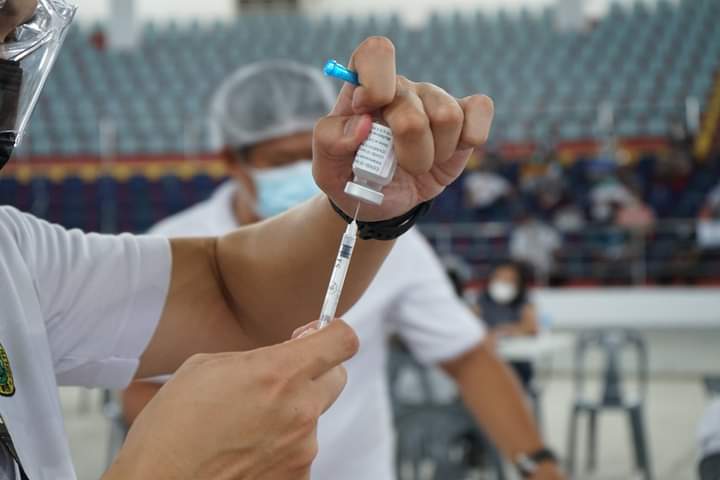 Gov’t eyes vaccination of general population in October