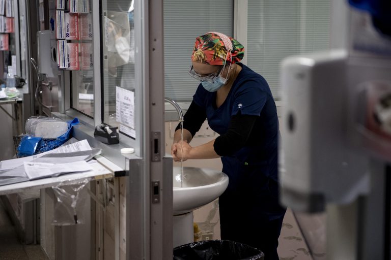 Chile sees 324% spike in COVID-19 cases due to Omicron