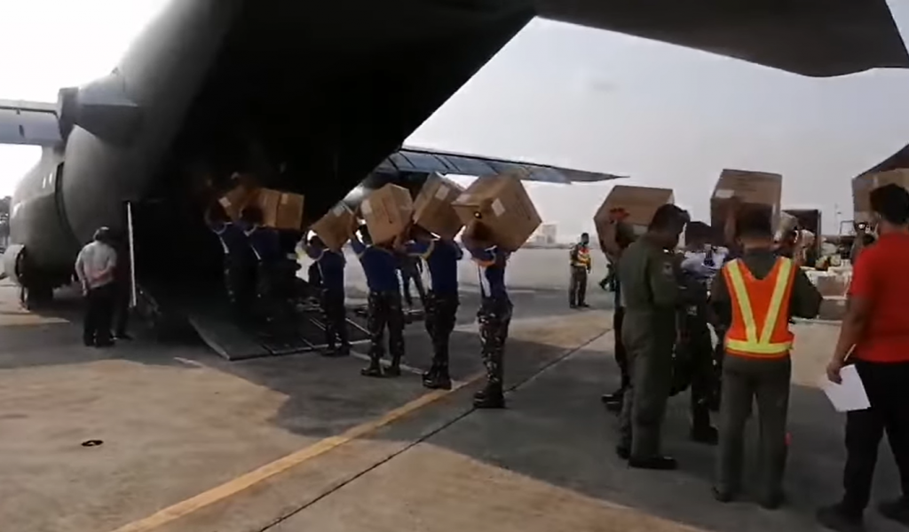 50K CoronaVac doses, medical supplies handed to Iloilo PTV News