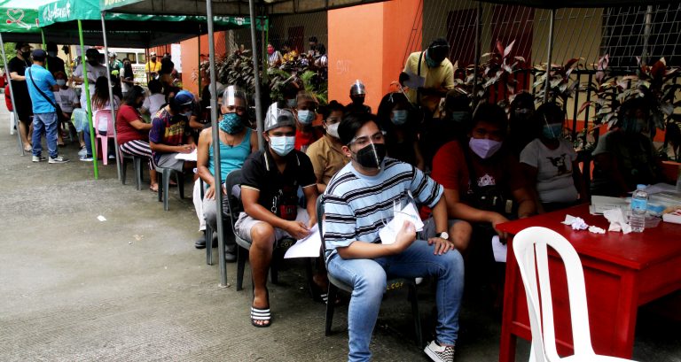 Naitalang bagong active cases ng COVID-19 sa Quezon City, higit 16,000 na
