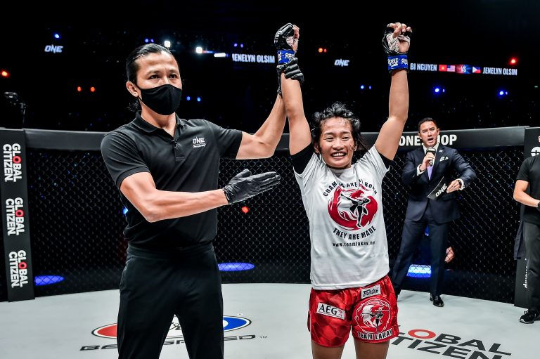 Team Lakay’s Olsim registers second win at ONE Battleground III