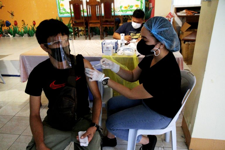 Vaccines prevent hospitalization of confirmed COVID-19 cases, QC CESU chief says