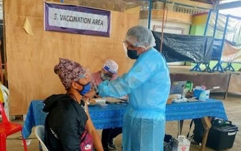 PH Army to include surrendering rebels in COVID-19 vaccine allocation