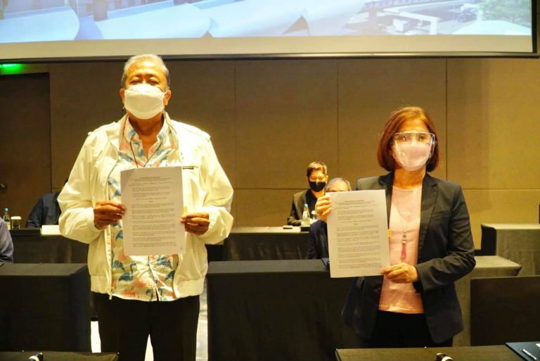 Tugade, Rubiano sign MOA for integrated integrated Pasay monorail project