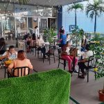 Customers of a Japanese restaurant at a mall in Fairview, Quezon City dine outside its premises on Thursday (Sept. 16, 2021). Under Alert Level 4 in Metro Manila, outdoor or al fresco dine-in services are allowed at 30% capacity, regardless of customers’ Covid-19 vaccination status. (PNA photo by Ben Briones)
