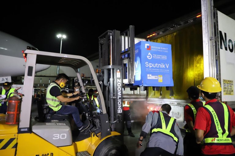 400K doses of Gamaleya’s Sputnik V vaccines arrive in PH