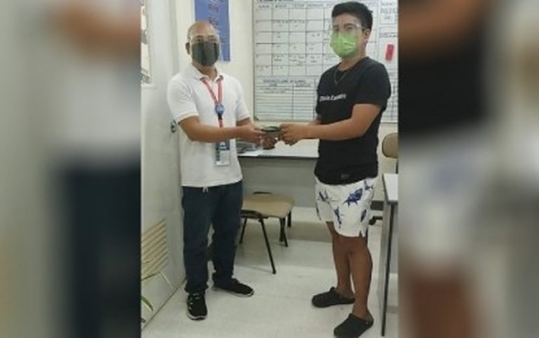 Maintenance worker returns wallet containing P24-K cash in Isabela
