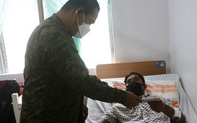 3 more soldiers in Lanao Sur tower blast get medals