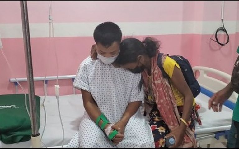 Rebel reunites with mother 7 years after joining NPA