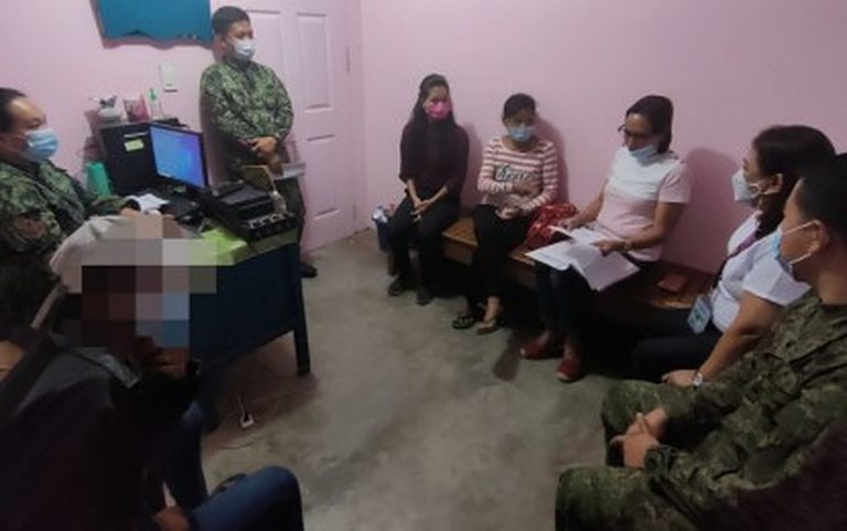 Young NPA soldier yields in central Negros