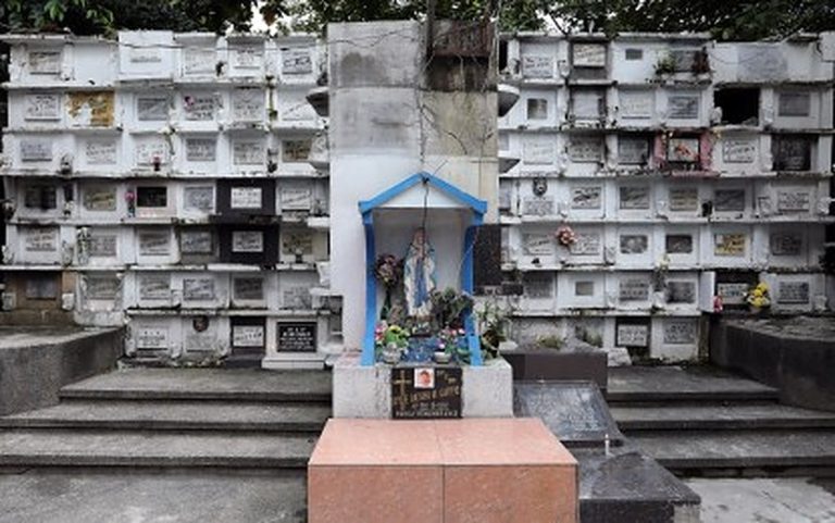 Police desks to assist early visitors in cemeteries