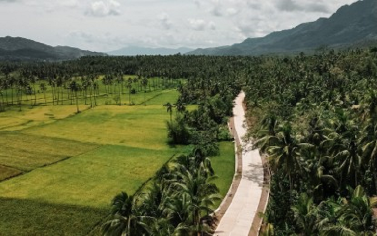 DPWH upgrades tourism road leading to S. Leyte Lake