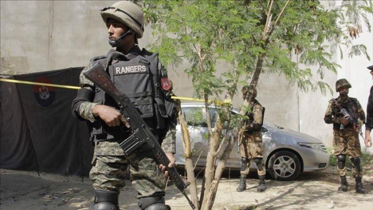 According to local police chief Asad Sarfraz, a group of armed assailants on motorbikes stormed 2 gas stations and killed at least 9 people while injuring several others. [Anadolu photo]