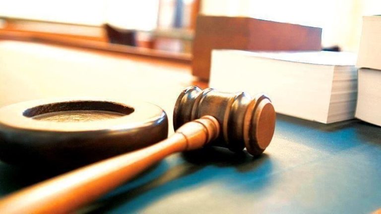 US federal judge temporarily blocks Texas’ near-total abortion ban