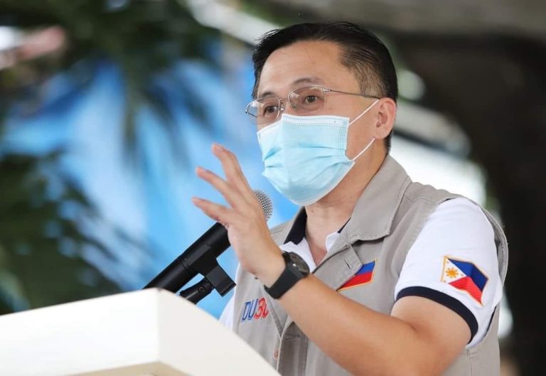 Bong Go boosts recovery efforts of typhoon victims in Libon, Albay