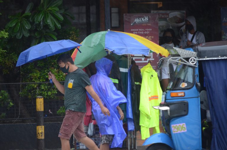 Cloudy skies, rain showers to prevail over most of PH