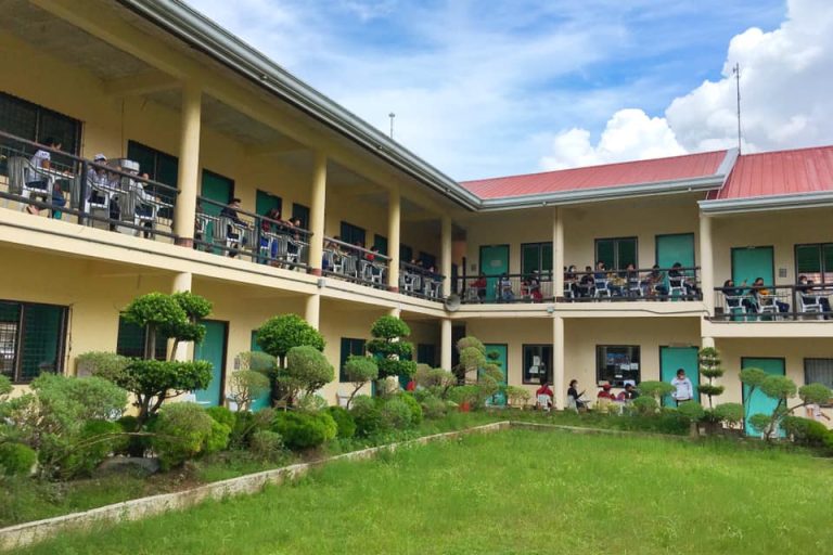Free education among Trinidad, Bohol triumphs