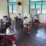 A teacher at the Buenavista Elementary School in Sorsogon City starts giving her lesson on Monday (Nov. 15, 2021) as part of the pilot implementation of limited face-to-face classes in the country. Nine schools in Bicol region that are situated in remote areas and classified as low-risk for Covid-19 joined the implementation. (Photo courtesy of Department of Education-Bicol via PNA)