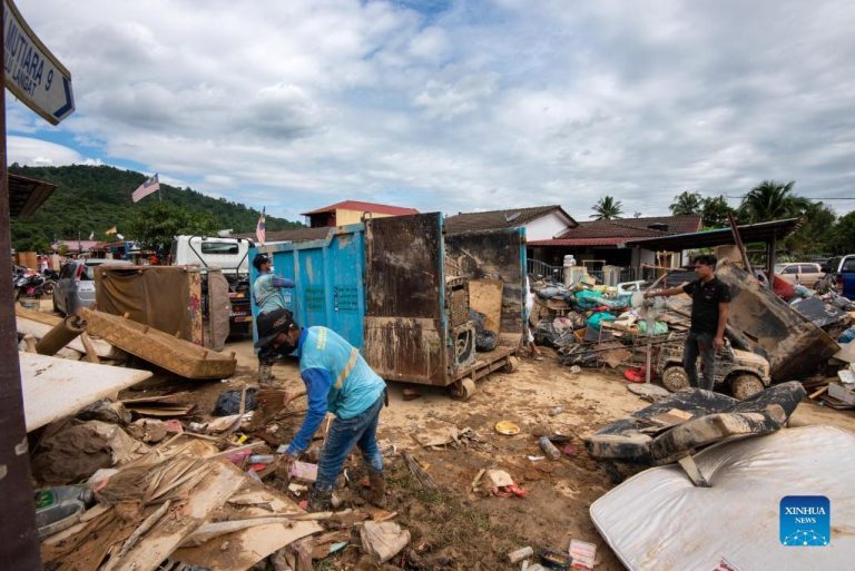 Death toll from Malaysia’s floods rises to 17, nearly 70,000 displaced nationwide