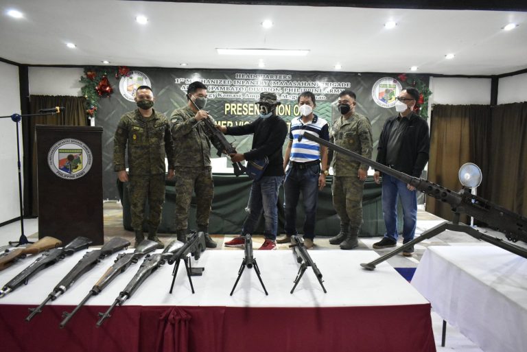 Philippine Army, pinangunahan ang pagbabalik loob sa pamahalaan ng 12 miyembro ng BIFF