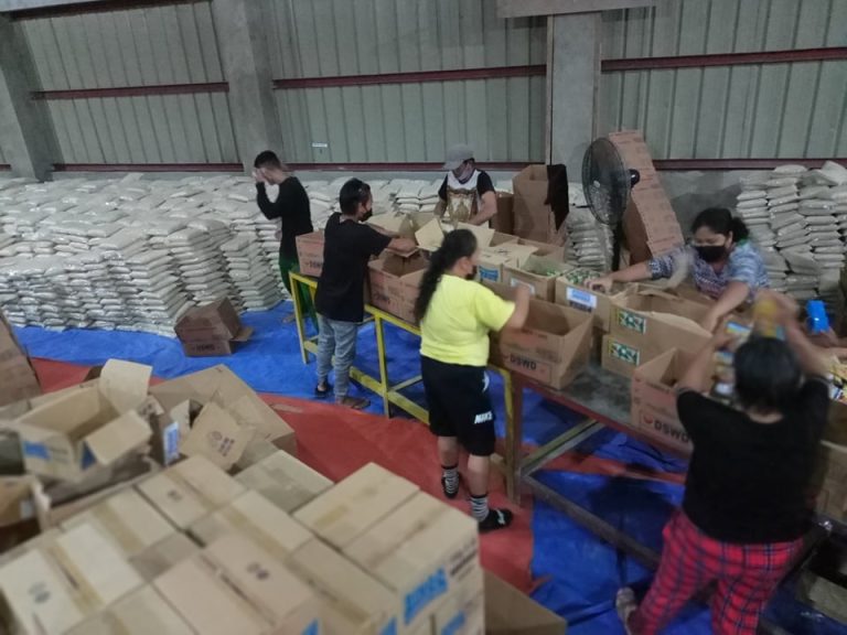 DSWD denies reports of “selective” relief operation in Typhoon Odette-affected areas in Visayas and Mindanao