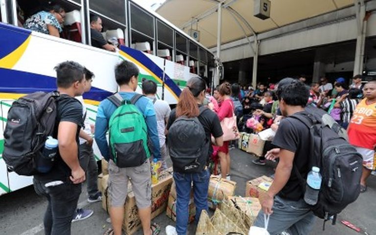 Holy Week rush kicks-off as passengers flock to bus terminals