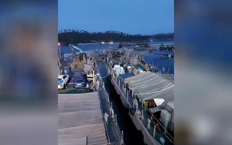 Navy landing craft now in Siargao Island for relief ops