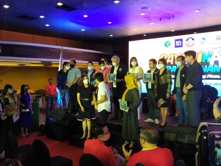 Top performing local government units (LGUs) recognized in the Bayanihan Bakunahan Culmination Activity Awards
