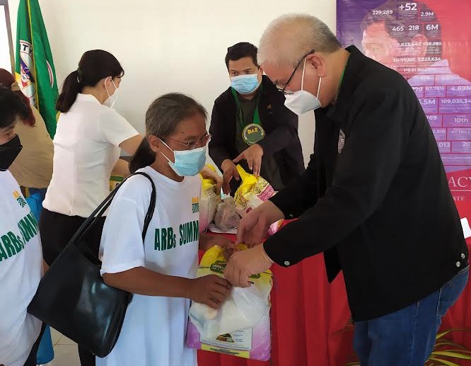 DAR brings hope to farmers affected by Typhoon Odette in Negros Oriental