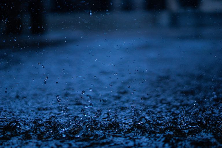 rain, weather [Photo by natsuki | Unsplash]