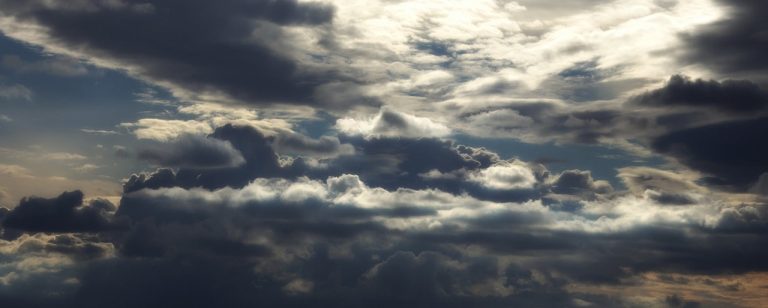 Representation Image (weather, cloudy skies)