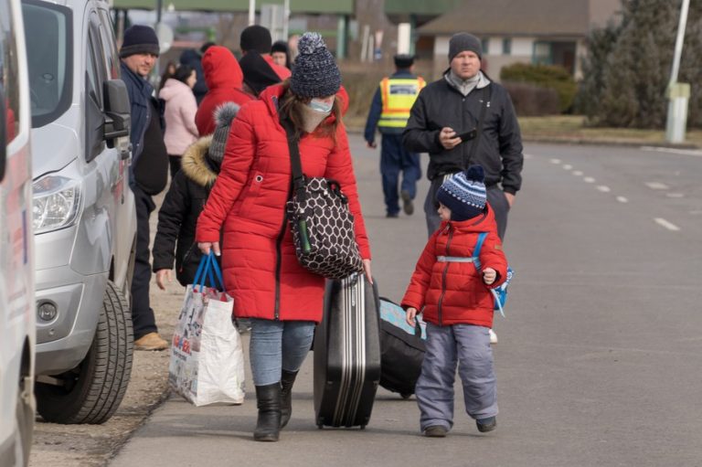 Hungarian PM checks borders amid Russia-Ukraine conflict