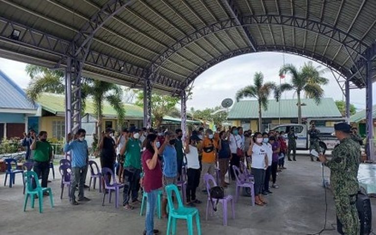 Reds’ supporters surrender in Nueva Ecija