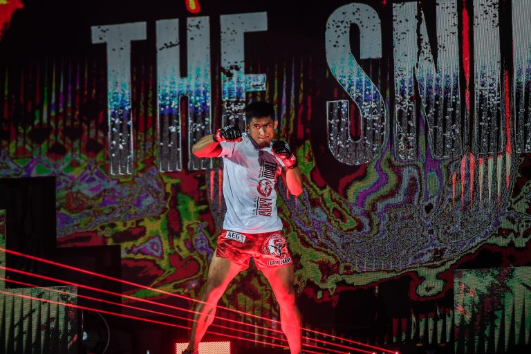 Team Lakay star weighs in on upcoming Fernandes-Lineker clash