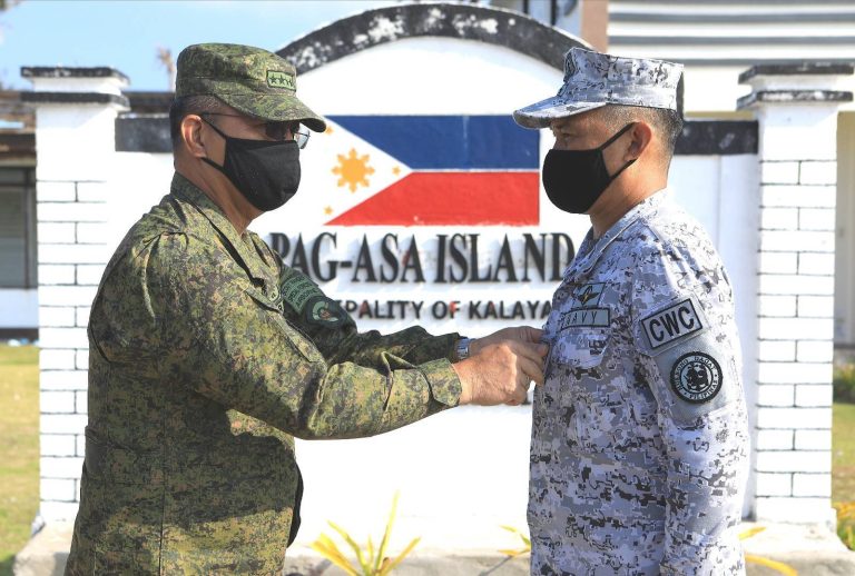 AFP Chief visits troops in Pag-asa Island