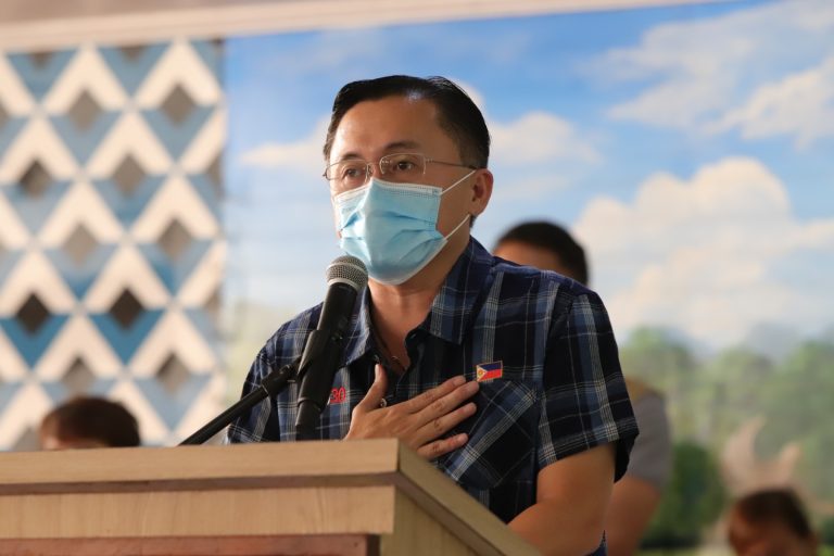 Go calls for continued cooperation against COVID-19; helps Borbon and Catmon, Cebu residents