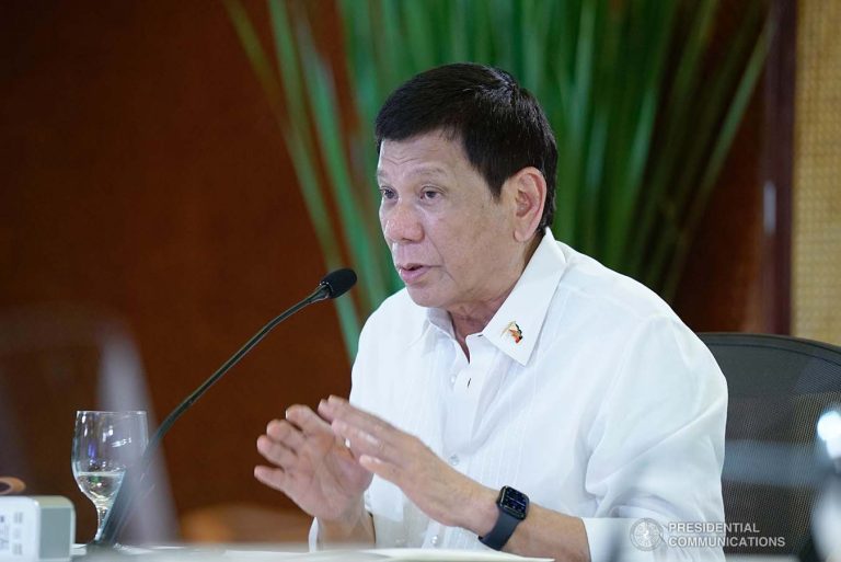 Review credentials of prexy bets, PRRD urges voters