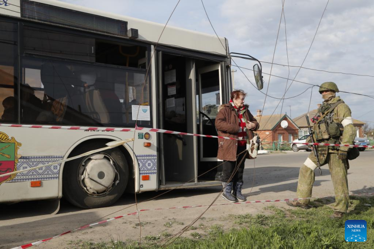 Over 100 people evacuated from Mariupol