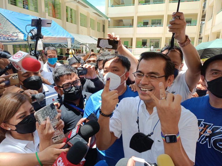 Isko Moreno done voting in Manila