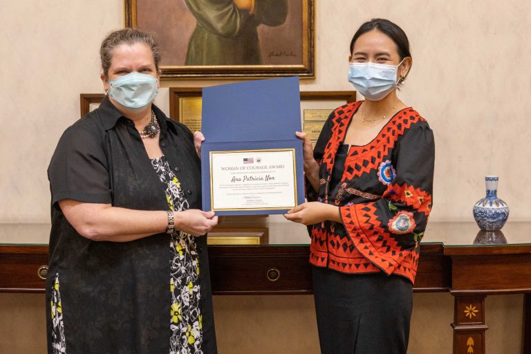 Ana Patricia Non given Ambassador’s Woman of Courage Award