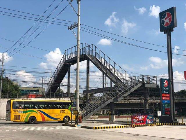 Controversial Kamuning footbridge earns Dutch diplomat’s attention
