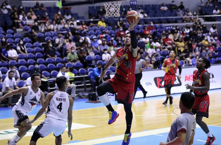 June Mar Fajardo of San Miguel Beer goes in for a layup against Blackwater Bossing on Sunday, July 10. The Beermen won, 110-107. [photo credit: PBA Images]