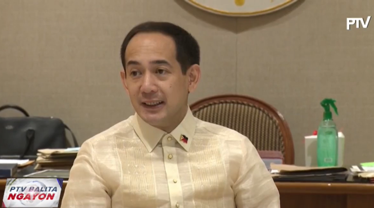 Palace: ES Vic Rodriguez had no participation in the ‘illegal’ and ‘unauthorized’ import bid for 300,000 metric tons of sugar