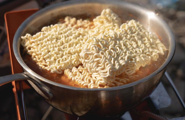 EU countries issue warning against noodle products; Manufacturer addresses allegation