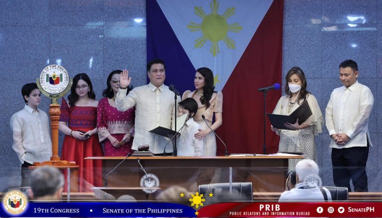 Zubiri take oath as 24th Senate President